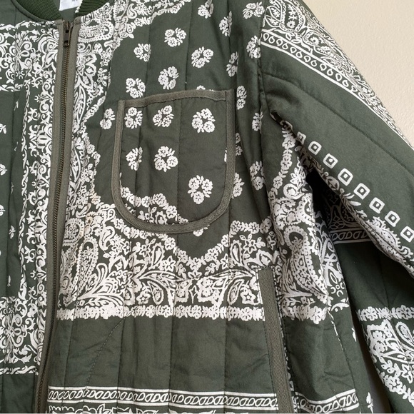 The Great Bandana Quilted Bomber Jacket - Picture 10 of 16